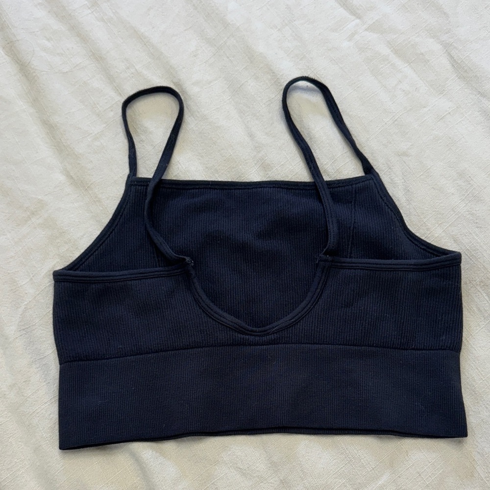 Fabletics Cloud Seamless Midi Bralette Black Ribb… - image 3